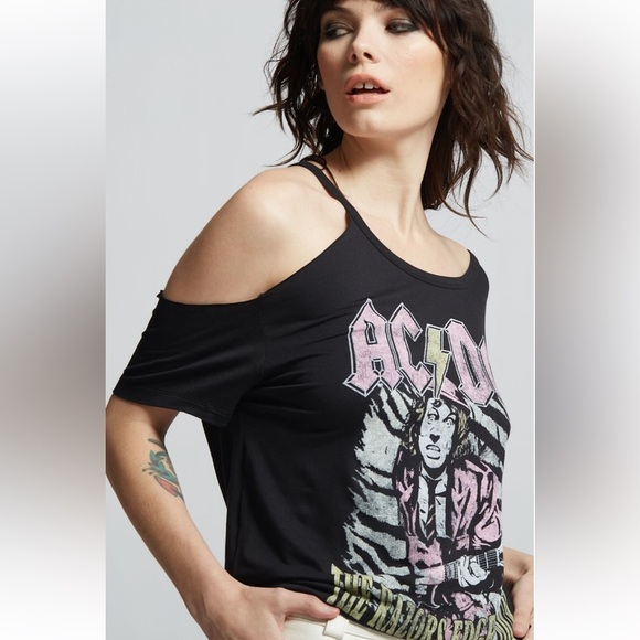 Recycled Karma AC/DC The Razors Edge Tour Cold Shoulder Tee - Picture 2 of 3